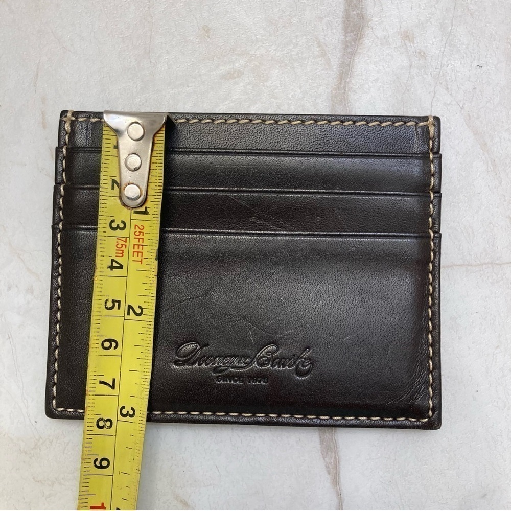 Dooney and Bourke black leather card holder sample - Picture 5 of 5
